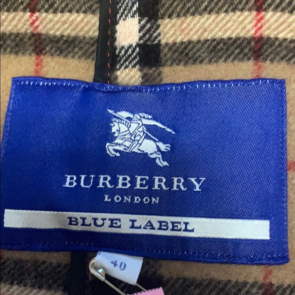 Authentic Burberry Blue Label Duffle Coat - Picture 3 of 9